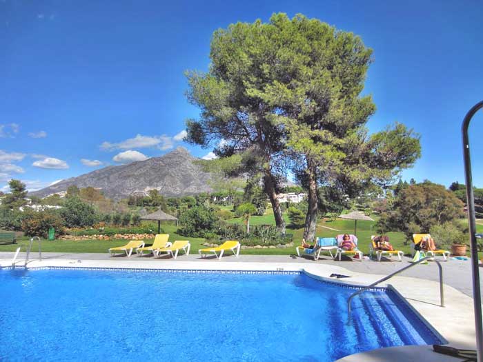 Marbella Ferienwohnung - Der private Swimming-Pool
